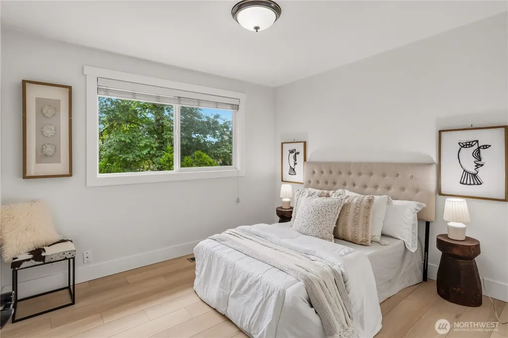13103 SE 47th Street Bellevue WA 98006