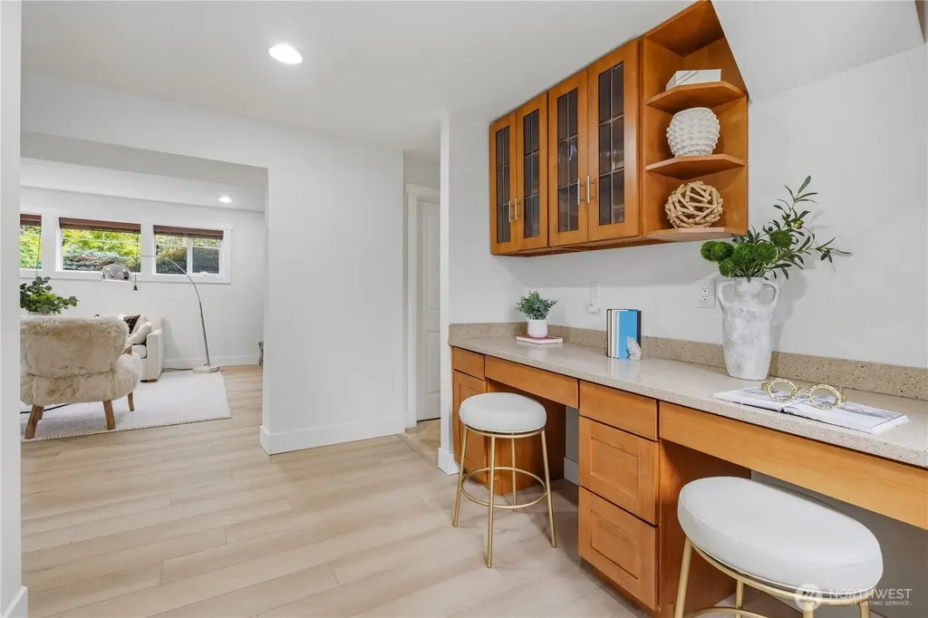 13103 SE 47th Street Bellevue WA 98006