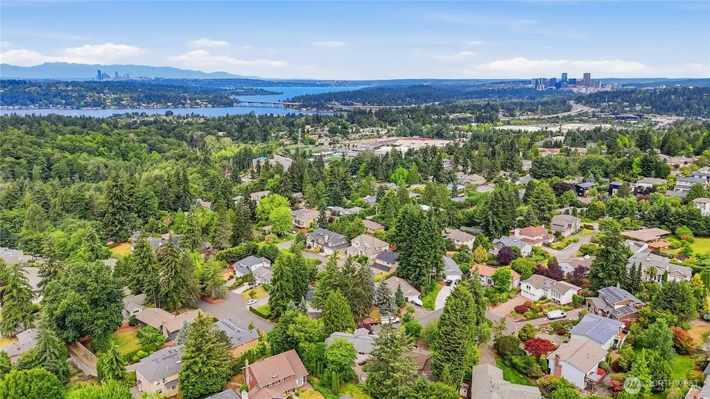 13103 SE 47th Street Bellevue WA 98006