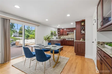 13103 SE 47th Street Bellevue WA 98006