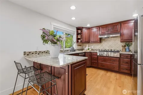 13103 SE 47th Street Bellevue WA 98006