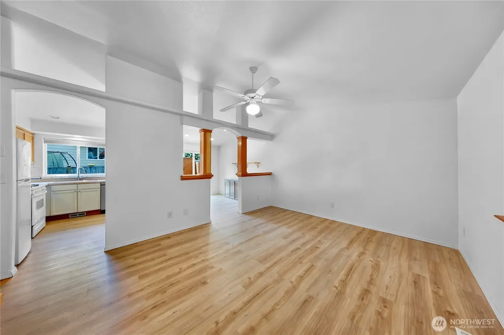 176 Dallas Street Mount Vernon WA 98274