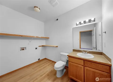 176 Dallas Street Mount Vernon WA 98274