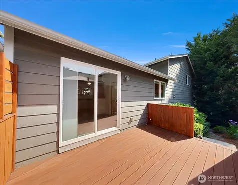176 Dallas Street Mount Vernon WA 98274