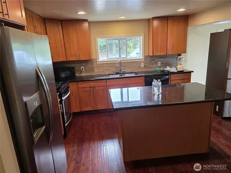 3540 S 200th Street Seatac WA 98198