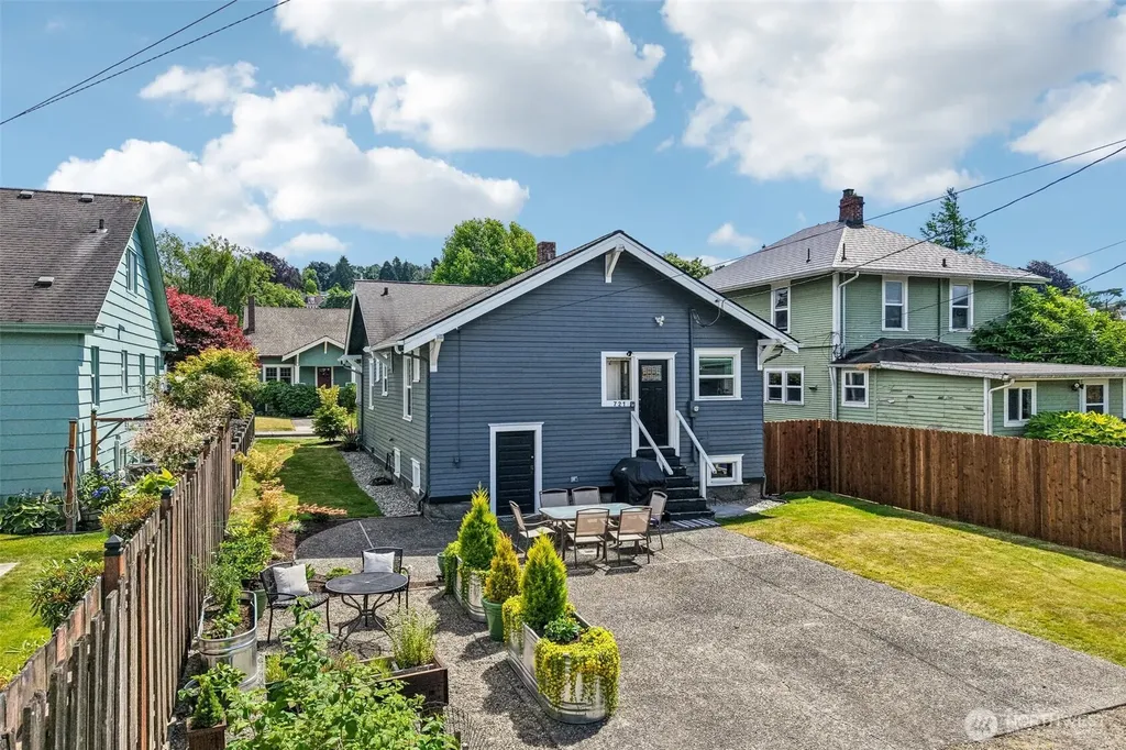 721 Laurel Drive Everett WA 98201