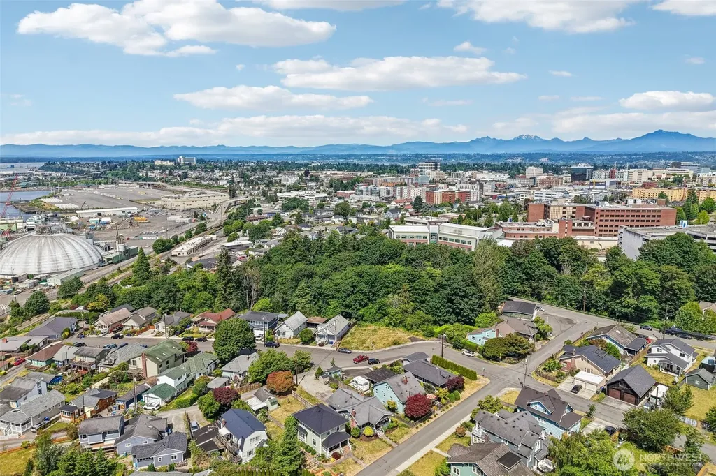 721 Laurel Drive Everett WA 98201