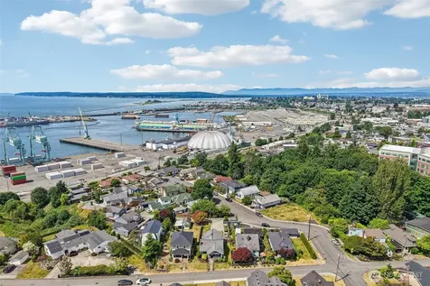 721 Laurel Drive Everett WA 98201