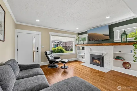 721 Laurel Drive Everett WA 98201