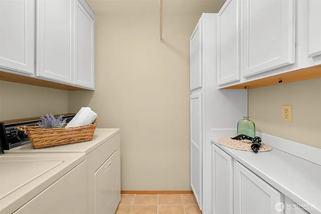 4553 Village Drive Bellingham WA 98226