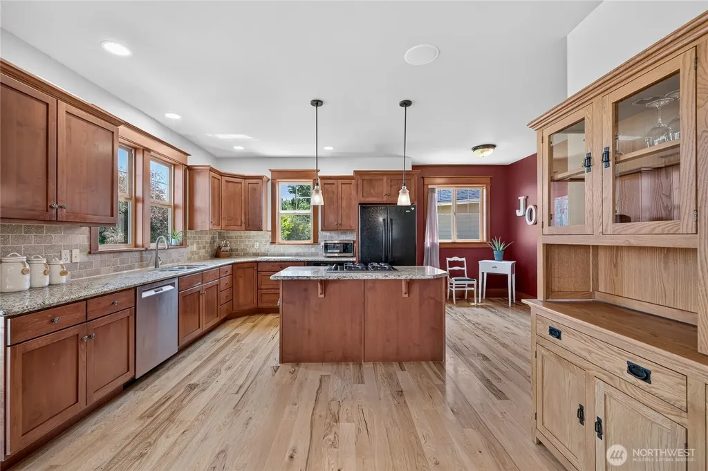 2610 Tuscany Lane Malaga WA 98828