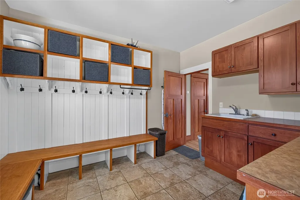 2610 Tuscany Lane Malaga WA 98828