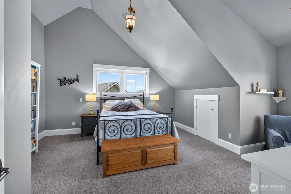 2610 Tuscany Lane Malaga WA 98828