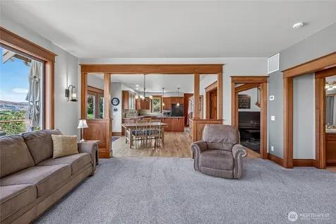 2610 Tuscany Lane Malaga WA 98828
