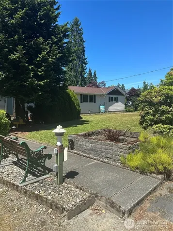 2626 100th Street SE Everett WA 98208