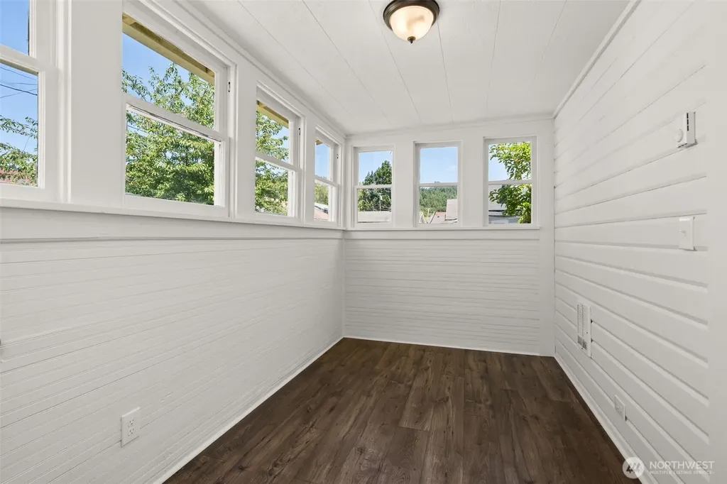 259 SW Lewis Street Chehalis WA 98532
