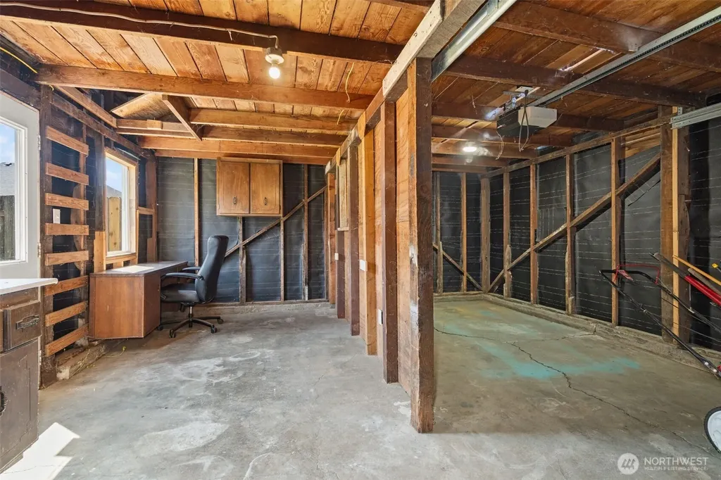 259 SW Lewis Street Chehalis WA 98532