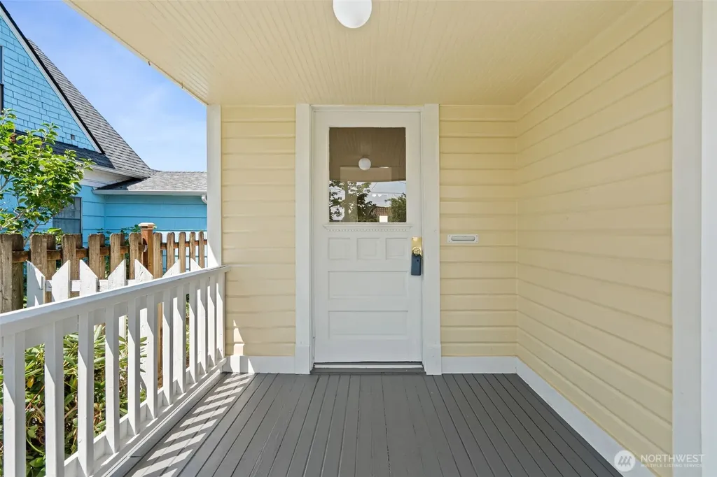259 SW Lewis Street Chehalis WA 98532