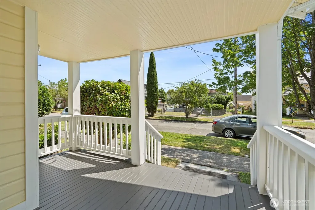 259 SW Lewis Street Chehalis WA 98532
