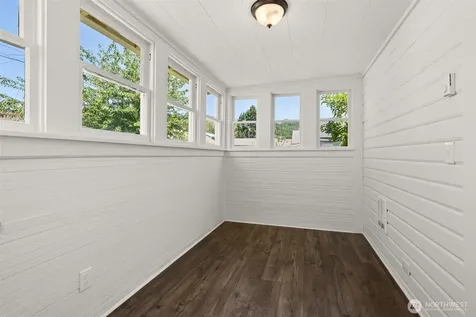 259 SW Lewis Street Chehalis WA 98532