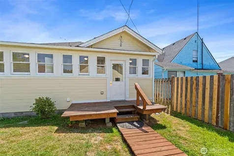 259 SW Lewis Street Chehalis WA 98532