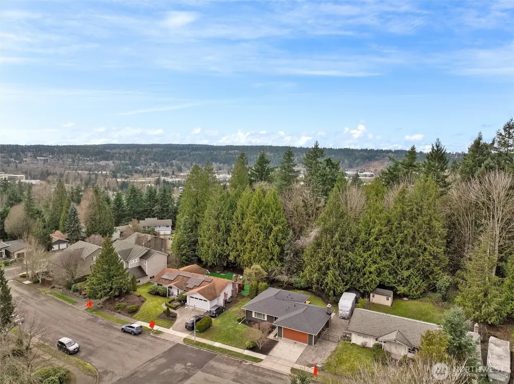 10009 161st Avenue NE Redmond WA 98052