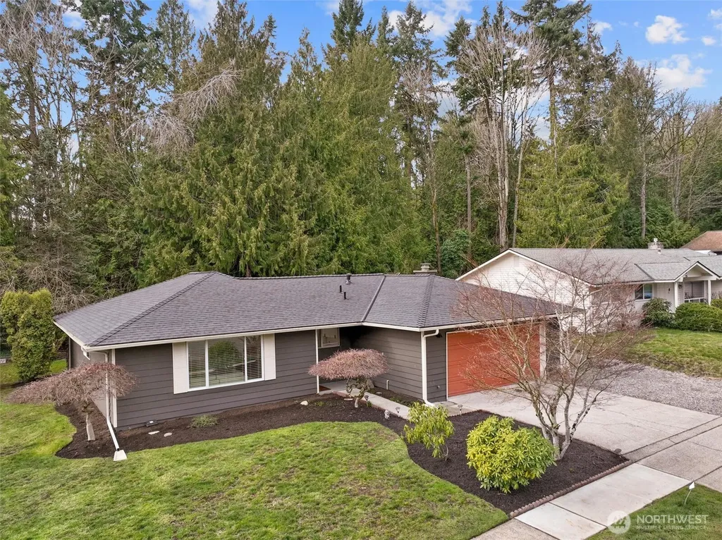 10009 161st Avenue NE Redmond WA 98052