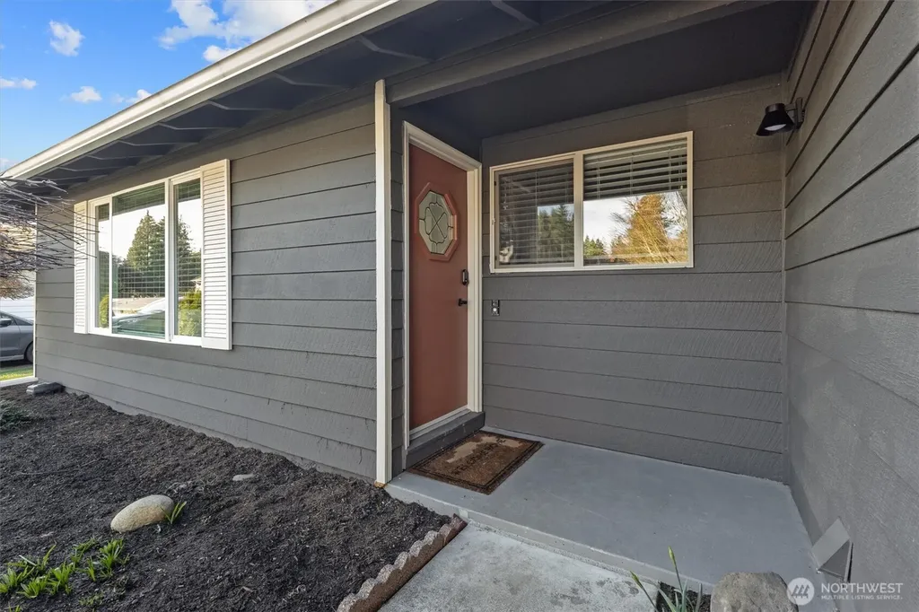 10009 161st Avenue NE Redmond WA 98052