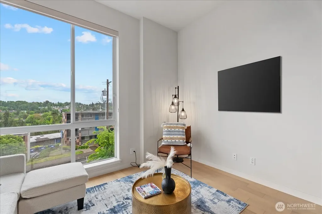 3104 SW Avalon Way Seattle WA 98126