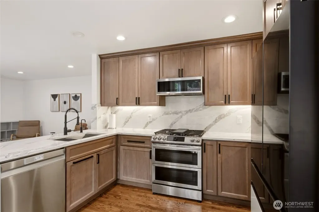 6204 53rd Street Ct W University Place WA 98467