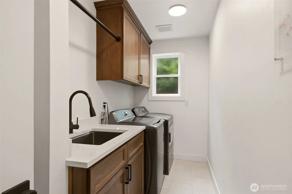 6204 53rd Street Ct W University Place WA 98467