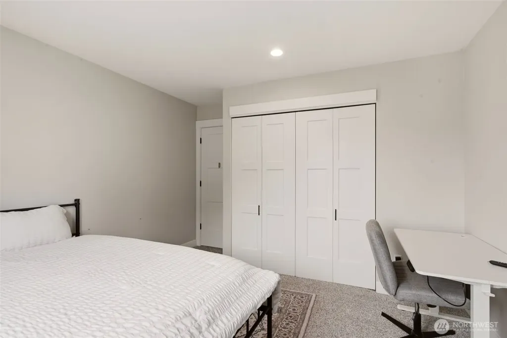 6204 53rd Street Ct W University Place WA 98467