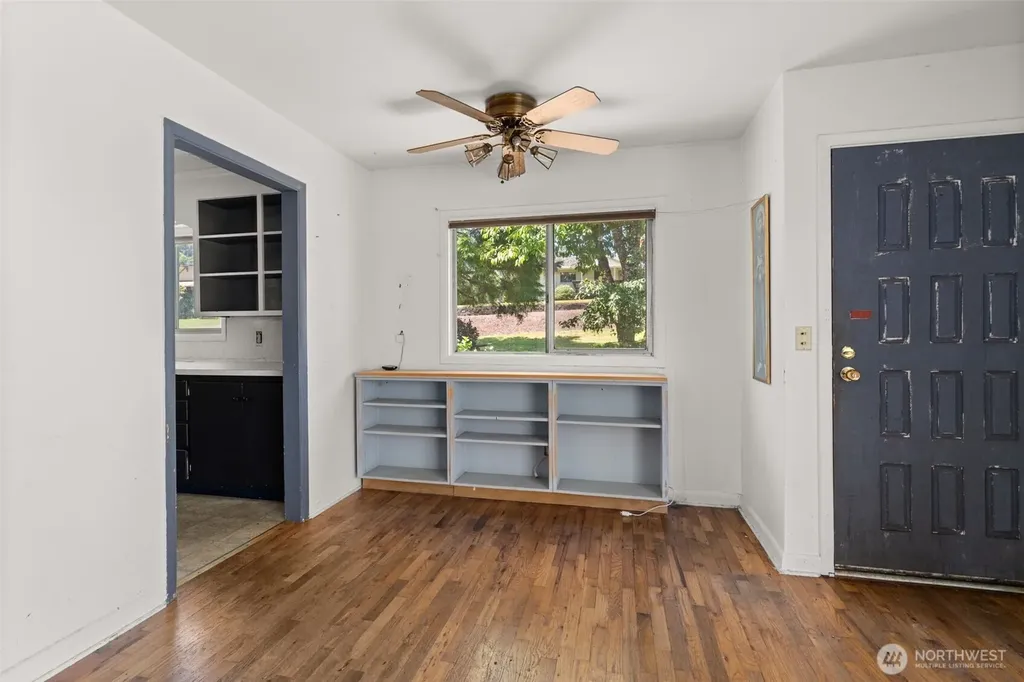 905 Peters Street Raymond WA 98577