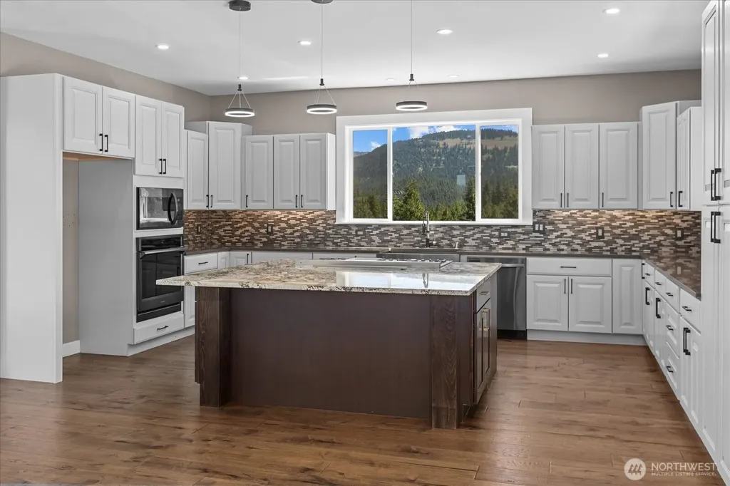 1260 Leo Lane Cle Elum WA 98922