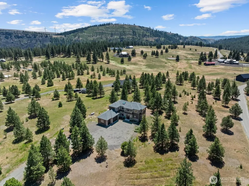 1260 Leo Lane Cle Elum WA 98922