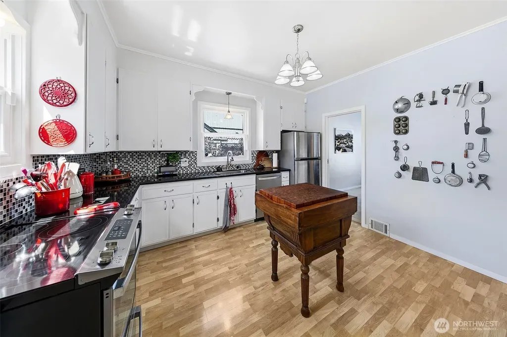 4320 Terrace Drive Everett WA 98203
