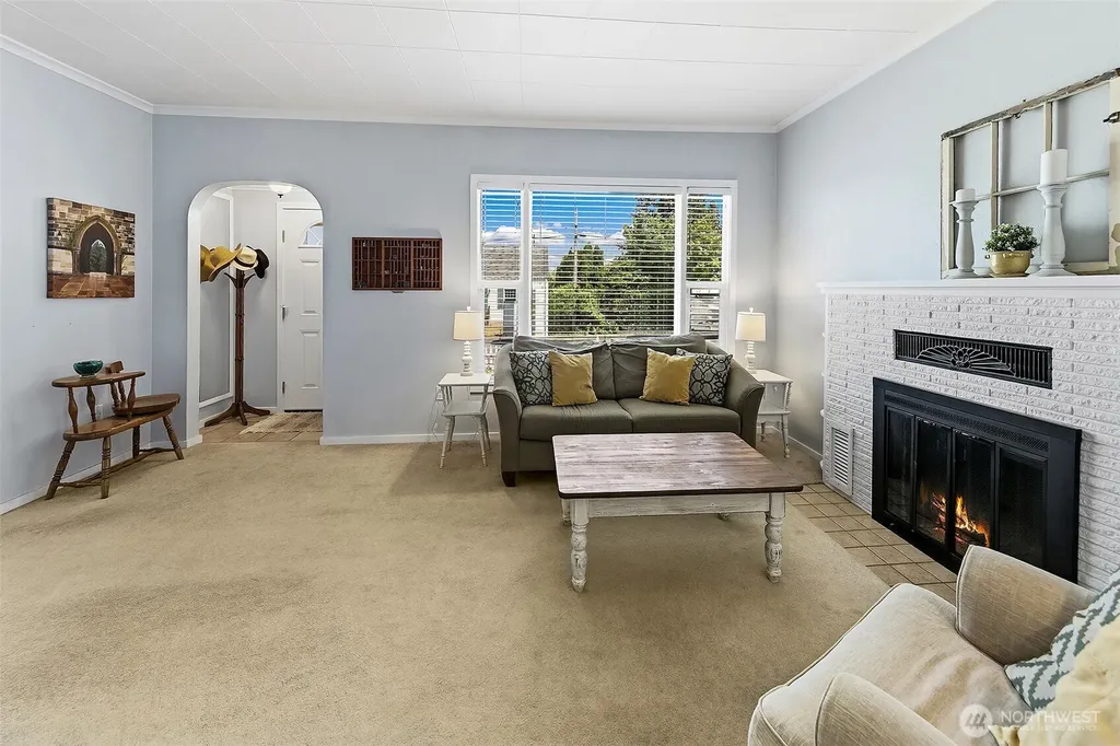 4320 Terrace Drive Everett WA 98203