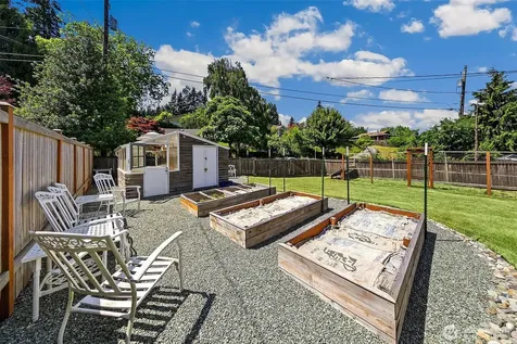 4320 Terrace Drive Everett WA 98203