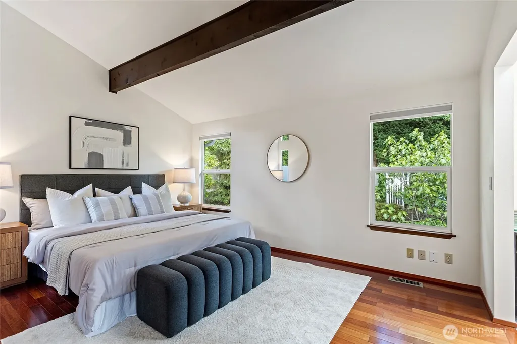 5712 141st Place SE Bellevue WA 98006