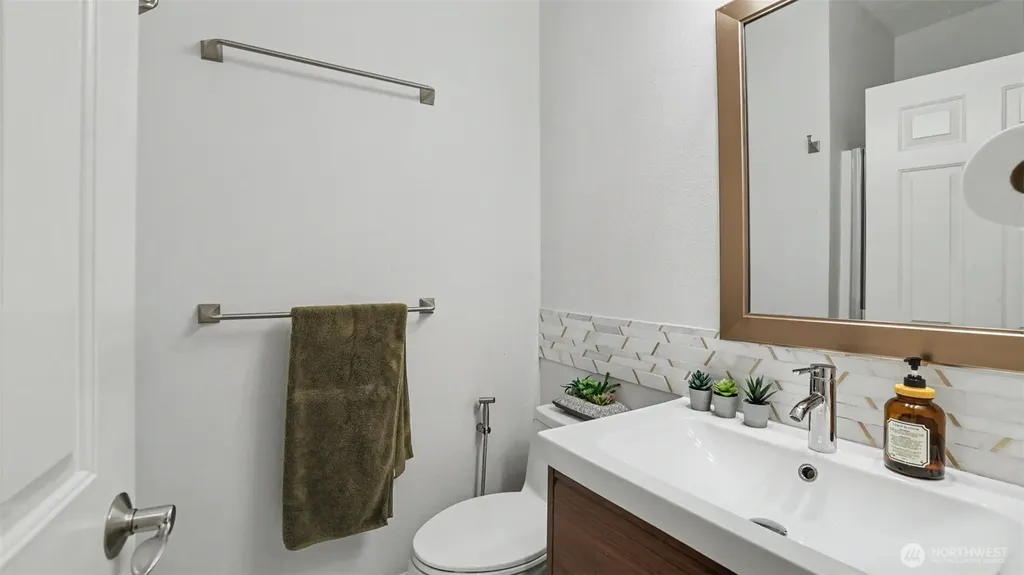 17337 SE 185th Place Renton WA 98058