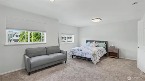17337 SE 185th Place Renton WA 98058