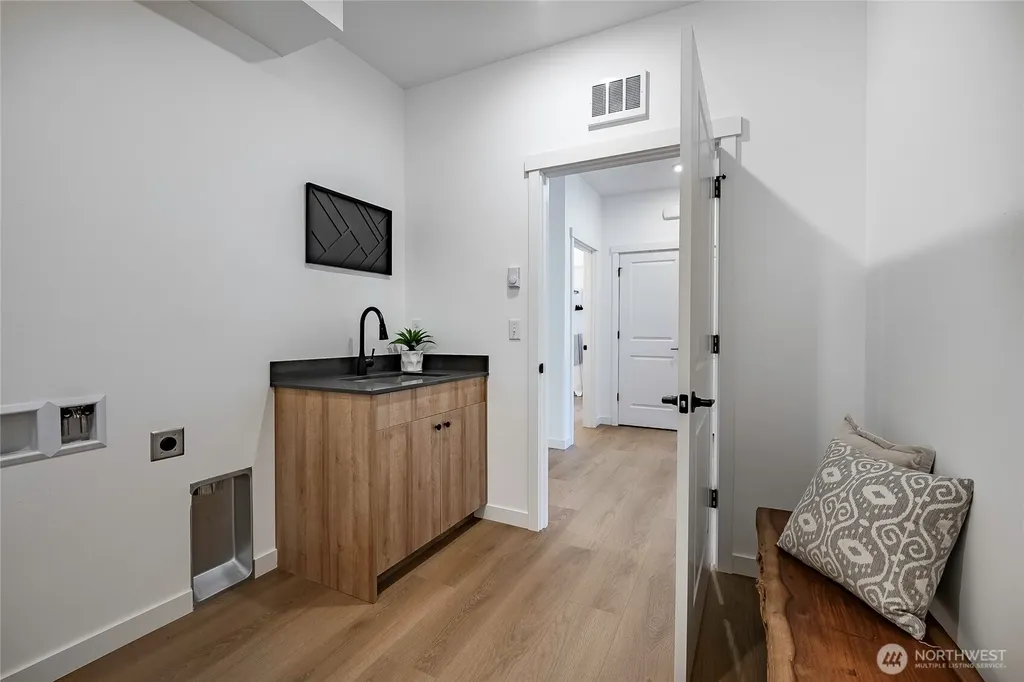 3005 Cedar View Way Blaine WA 98230