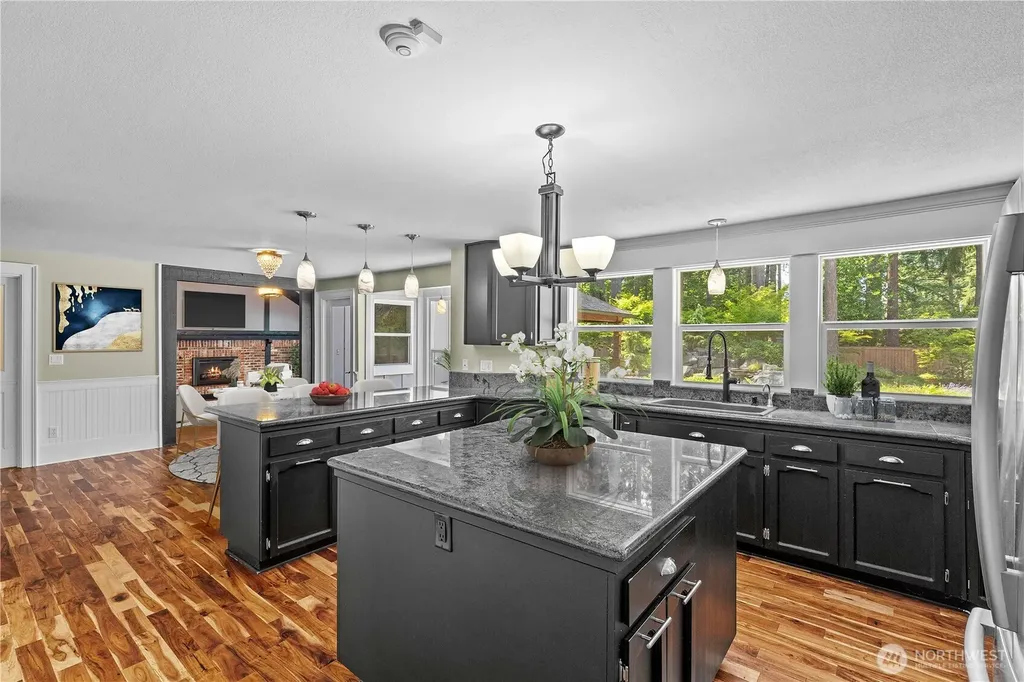 12222 Gravelly Lake Drive SW Lakewood WA 98499