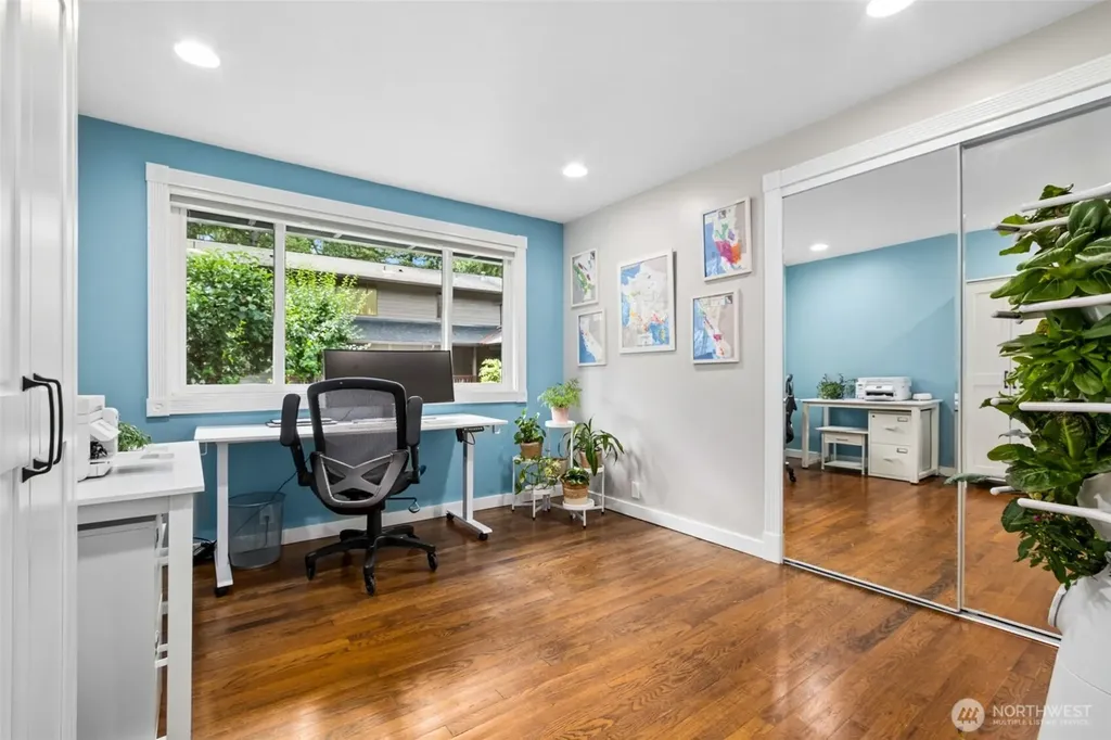 501 SE Sycamore Place Issaquah WA 98027