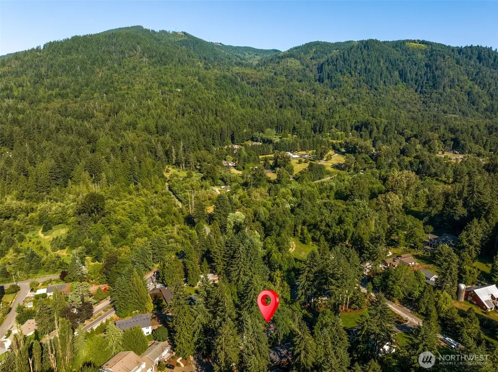 501 SE Sycamore Place Issaquah WA 98027
