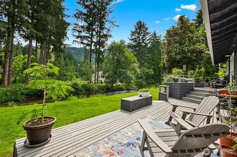 501 SE Sycamore Place Issaquah WA 98027