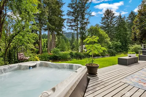 501 SE Sycamore Place Issaquah WA 98027