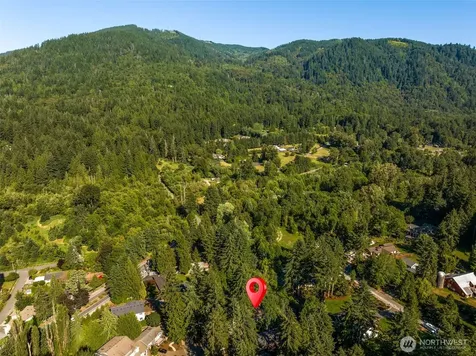 501 SE Sycamore Place Issaquah WA 98027