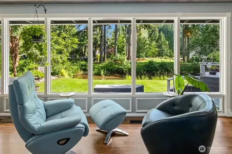 501 SE Sycamore Place Issaquah WA 98027