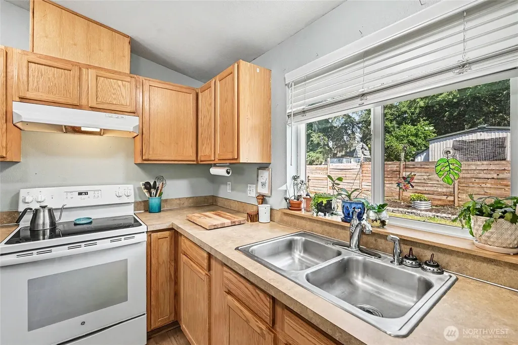 25413 31st Avenue E Spanaway WA 98387
